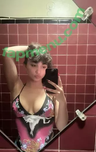 Rowan Blanchard nude photo #0414 (Simp Chat / rowanblanchard)