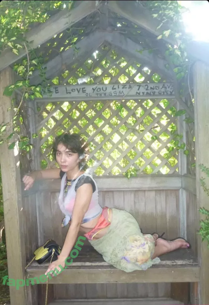 Rowan Blanchard nude photo #0435 (Simp Chat / rowanblanchard)