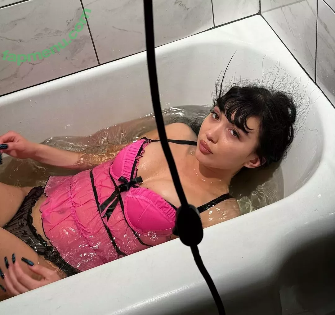 Rowan Blanchard nude photo #0501 (Simp Chat / rowanblanchard)