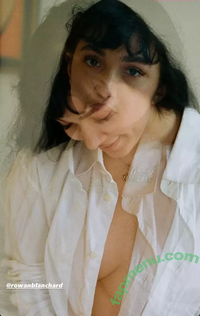 Rowan Blanchard nude photo #0519 (Simp Chat / rowanblanchard)