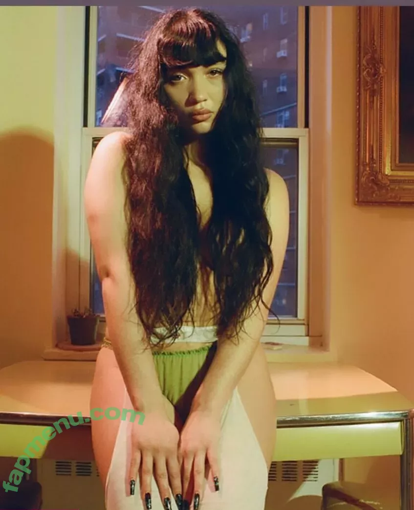 Rowan Blanchard nude photo #0538 (Simp Chat / rowanblanchard)