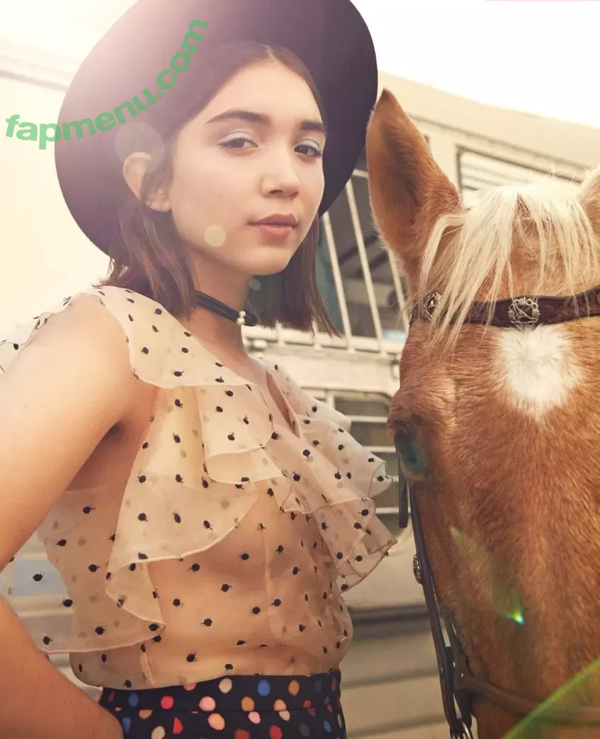 Rowan Blanchard nude photo #0755 (Simp Chat / rowanblanchard)