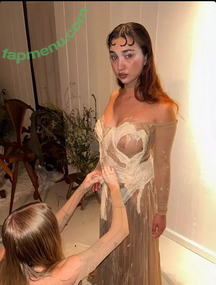 Rowan Blanchard nude photo #0854 (Simp Chat / rowanblanchard)