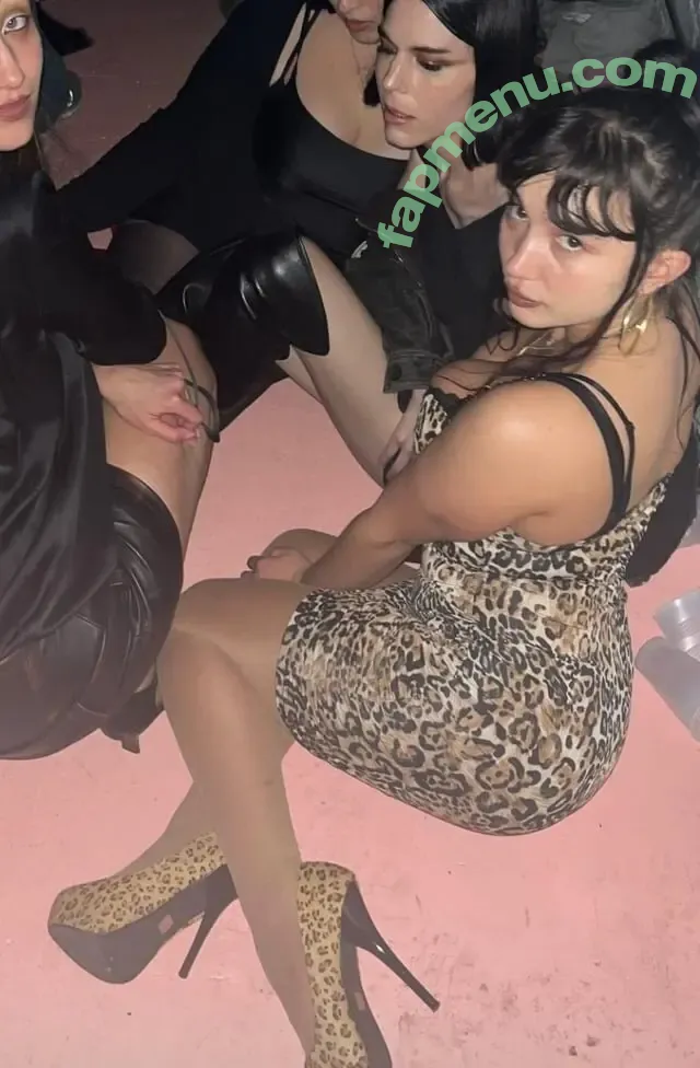 Rowan Blanchard nude photo #0931 (Simp Chat / rowanblanchard)