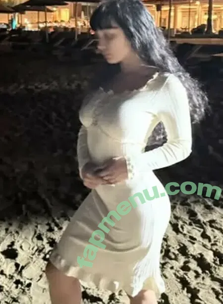 Rowan Blanchard nude photo #1035 (Simp Chat / rowanblanchard)