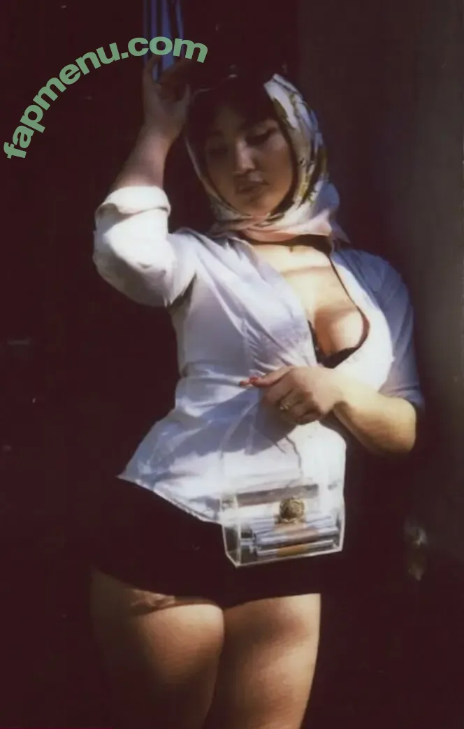 Rowan Blanchard nude photo #1037 (Simp Chat / rowanblanchard)