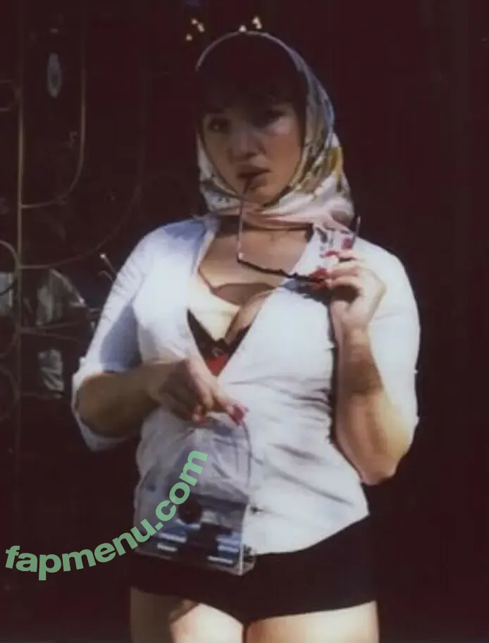 Rowan Blanchard nude photo #1038 (Simp Chat / rowanblanchard)