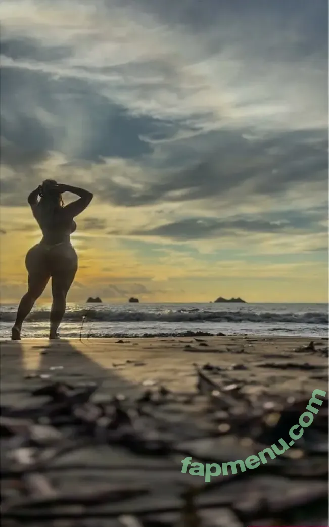 Rowsforester nude photo #0007 (r.fores)