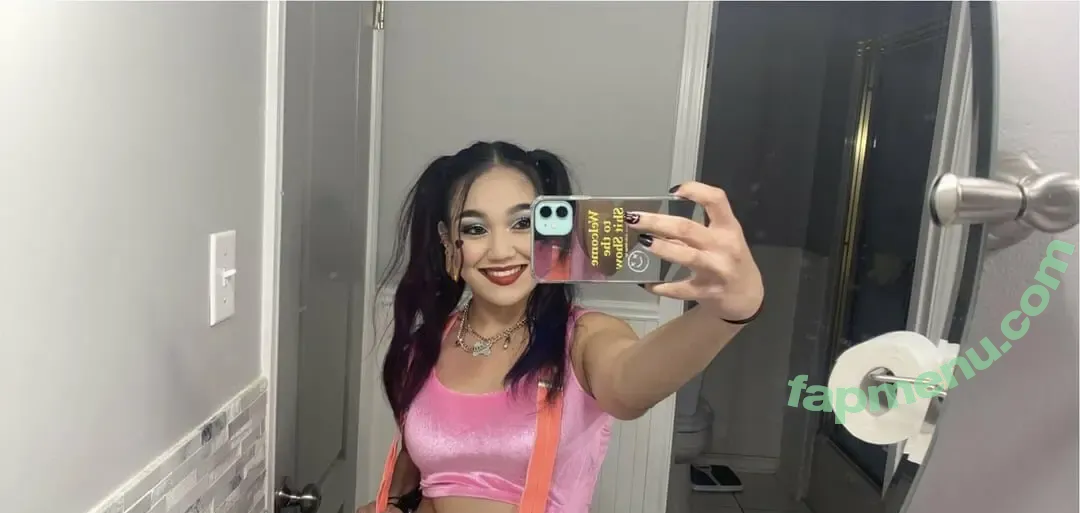 Roxanne Perez/Rok-C - WWE NXT nude photo #0010 (Roxanne Perez / roxanne_wwe)