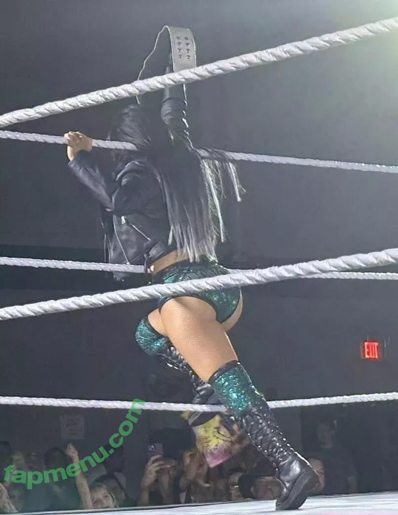 Roxanne Perez nude photo #0329 (Rok-C - WWE NXT / roxanne_wwe)