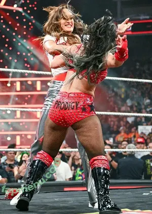 Roxanne Perez / Rok-C - WWE NXT / roxanne_wwe nude photo #1122
