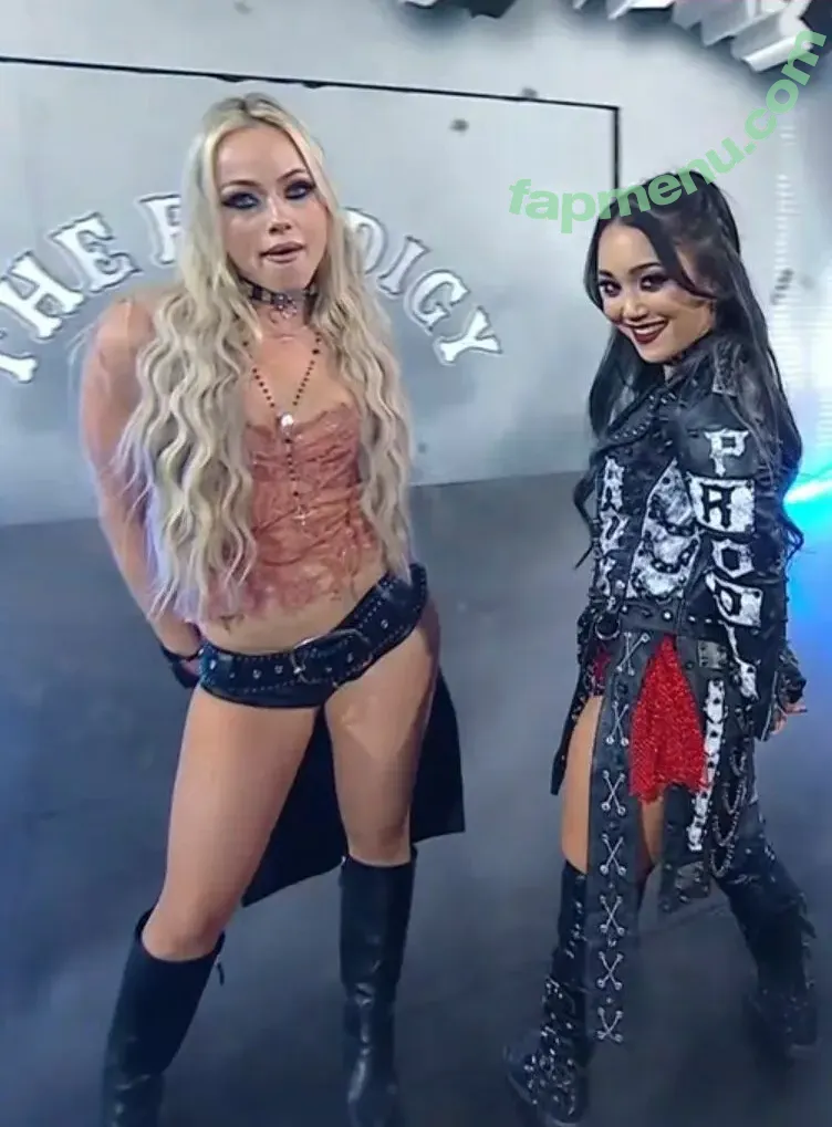 Roxanne Perez nude photo #1318 (Rok-C - WWE NXT / roxanne_wwe)