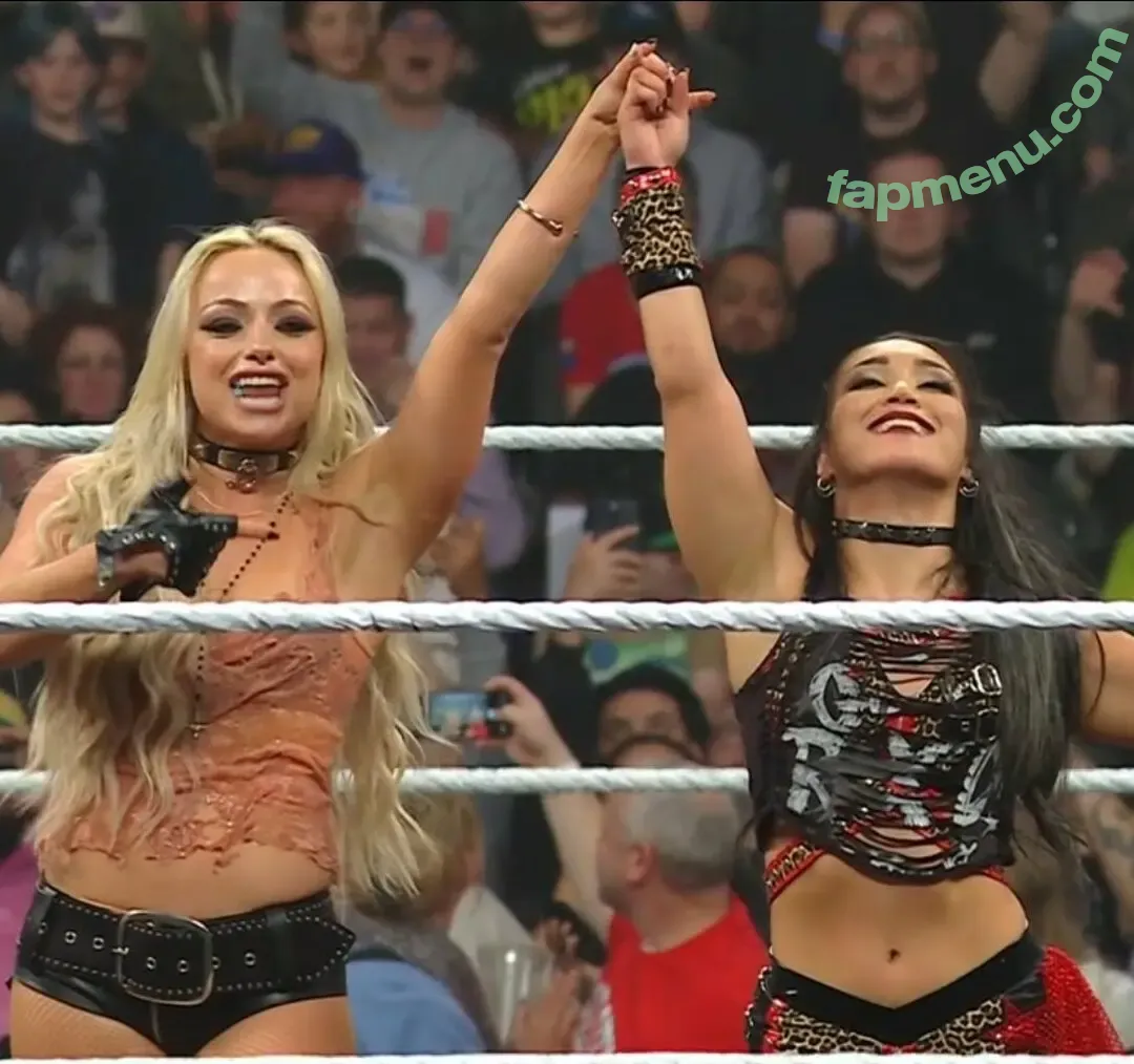 Roxanne Perez nude photo #1321 (Rok-C - WWE NXT / roxanne_wwe)