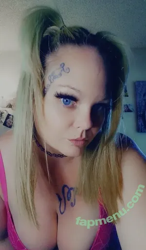roxannehot94 / roxanne.kho nude photo #0015