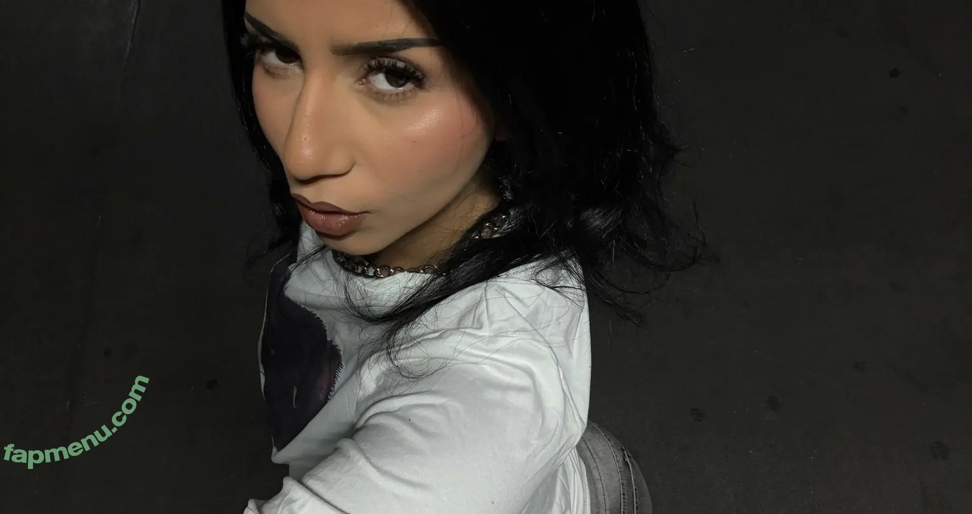 Roxie Sinner nude photo #0320 (theroxiesinner / theroxiesinnerr)