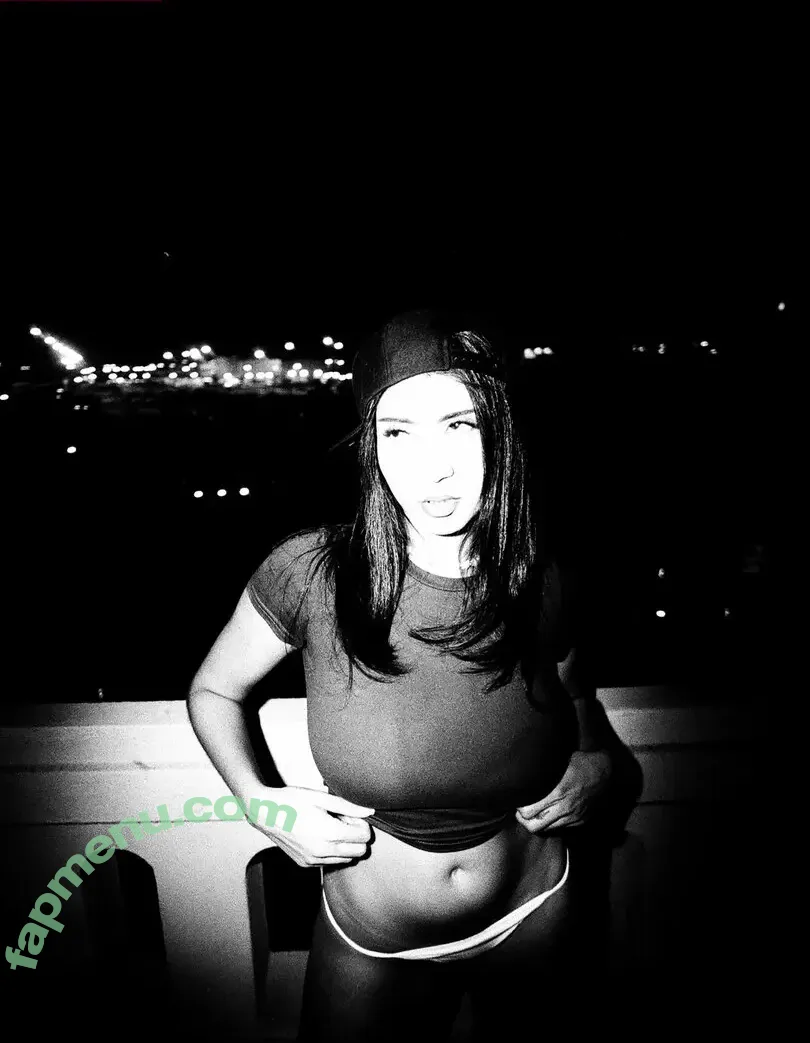 Roxie Sinner nude photo #0329 (theroxiesinner / theroxiesinnerr)