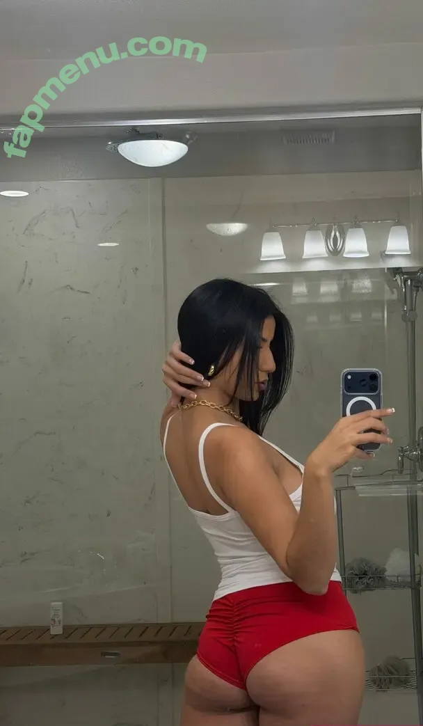 Roxie Sinner nude photo #0411 (theroxiesinner / theroxiesinnerr)