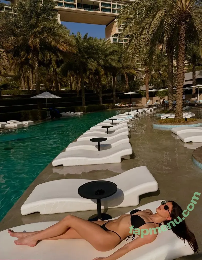 Roxie Węgiel nude photo #0103 (roxie_wegiel)