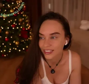 Roxleey / roxanarocks / roxleee___ / roxy_blue_eyed_ nude photo #0154