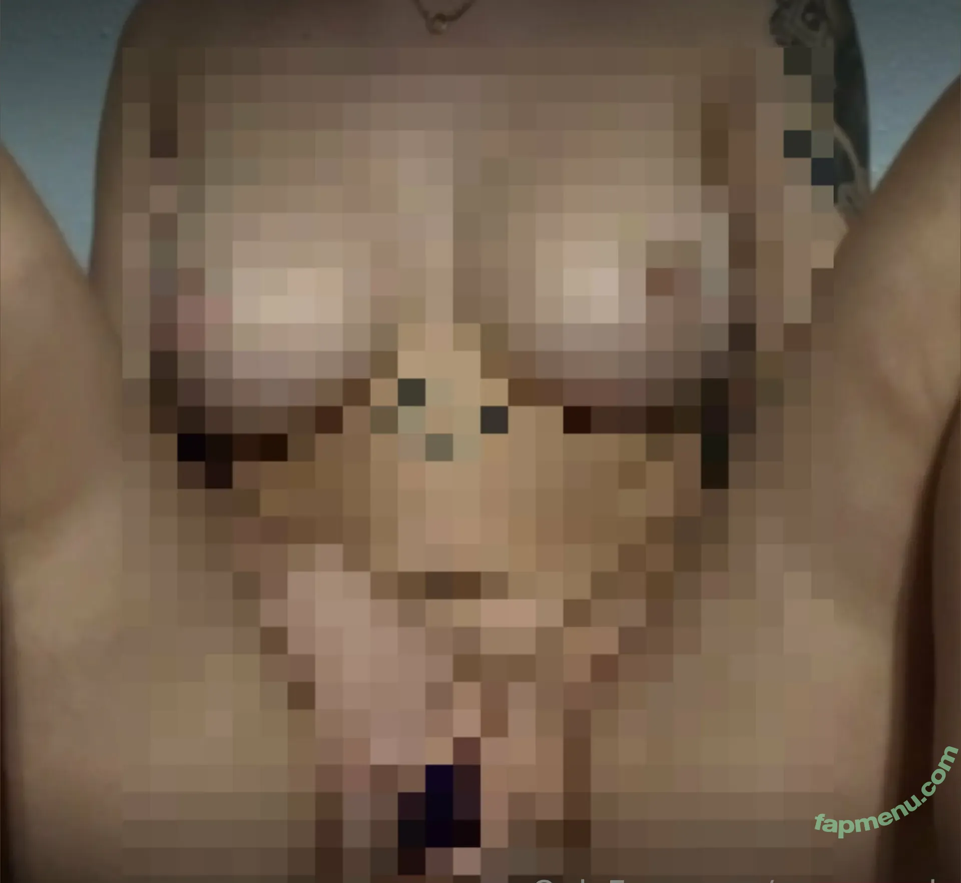 roxxannnie nude photo #0008 (rox.annnie)