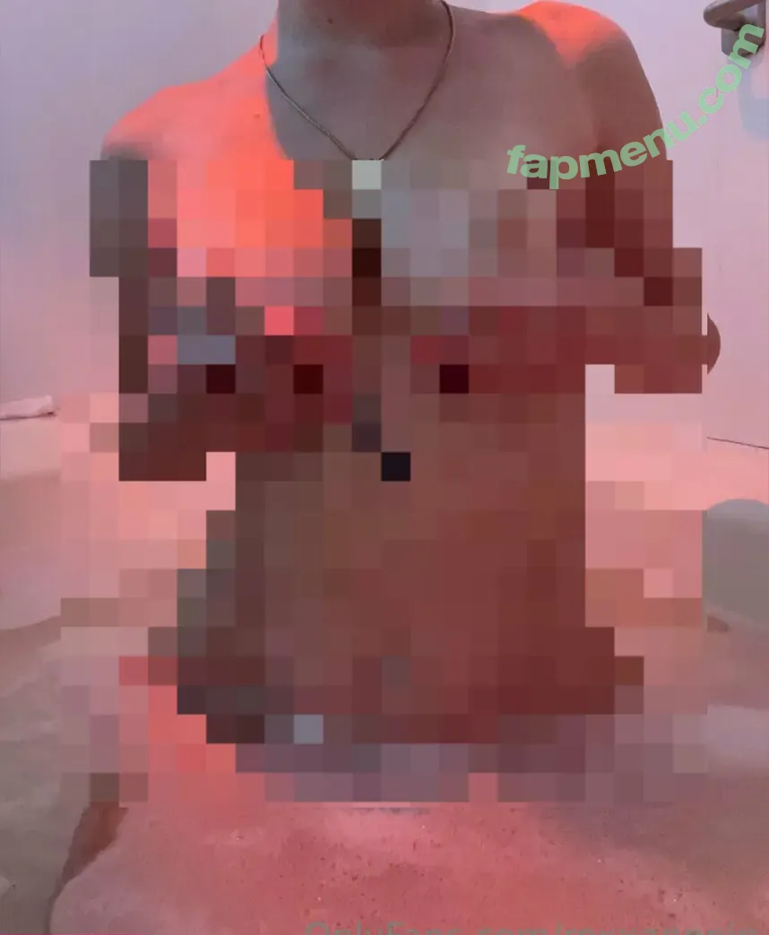 roxxannnie nude photo #0012 (rox.annnie)