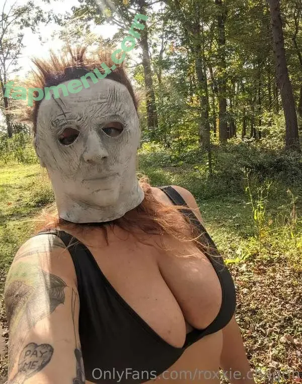 roxxie.chagrin nude photo #0038 (roxxie.chagrin)
