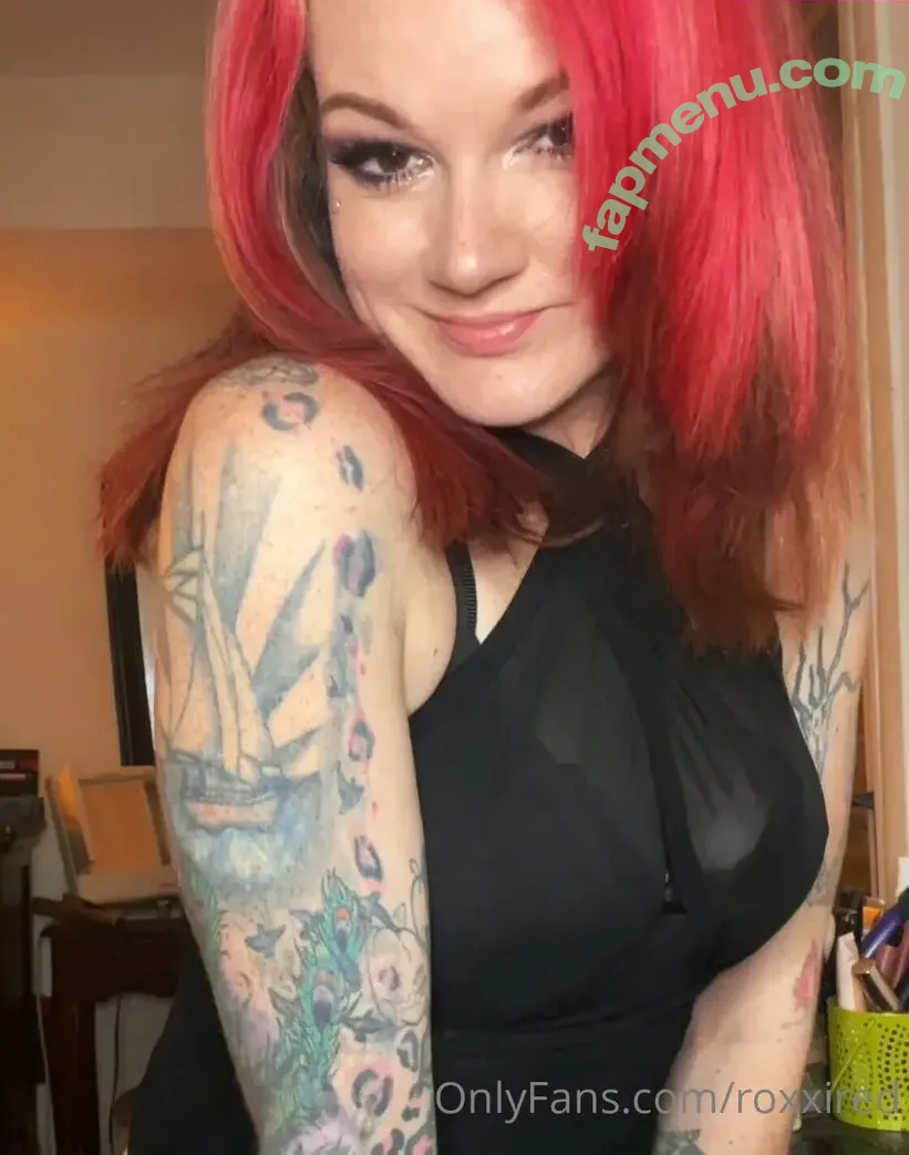 roxxired nude photo #0004 (roxxiredmusic)
