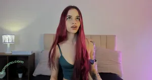 roxxy_mora / bby_roxyy / skinnythompson / sweet_roxannee nude photo #0099