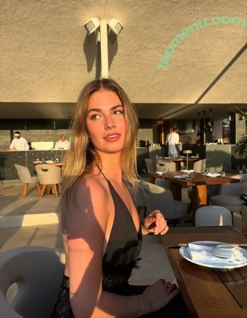 Roxy Dekker nude photo #0028 (RoxyDekker / roxy.dekkerr)