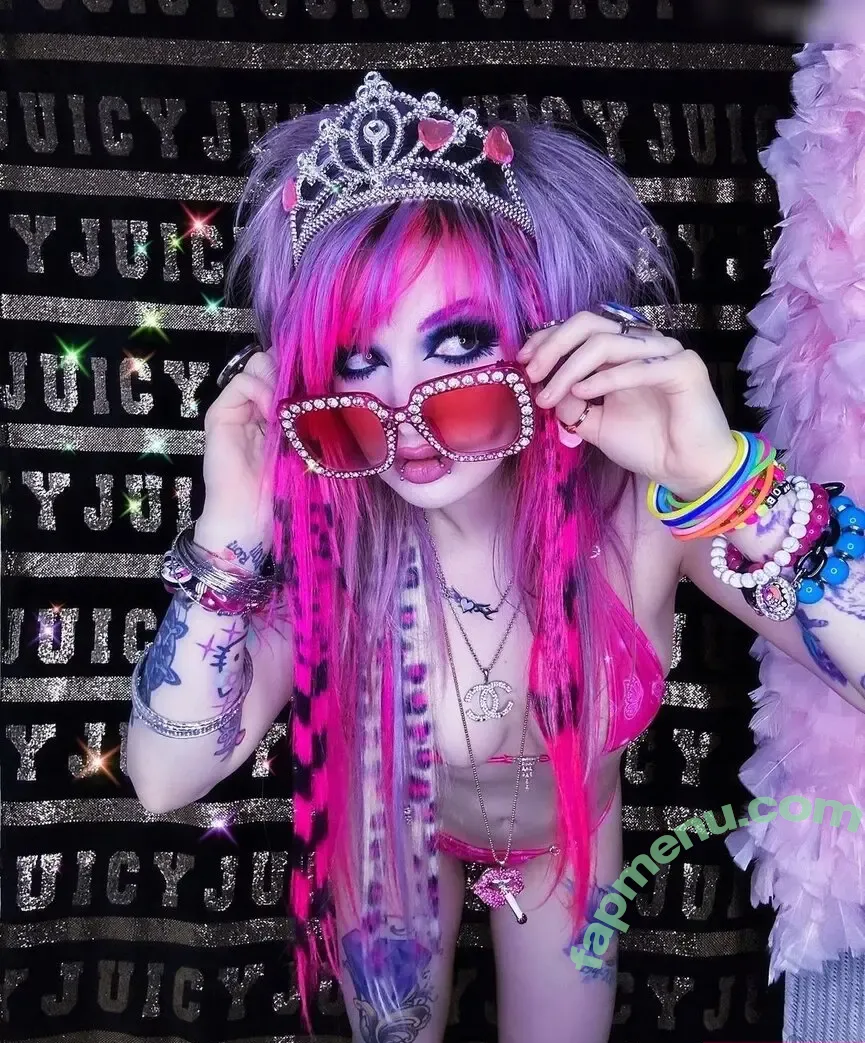 Roxy Katrina nude photo #0056 (trashmob)