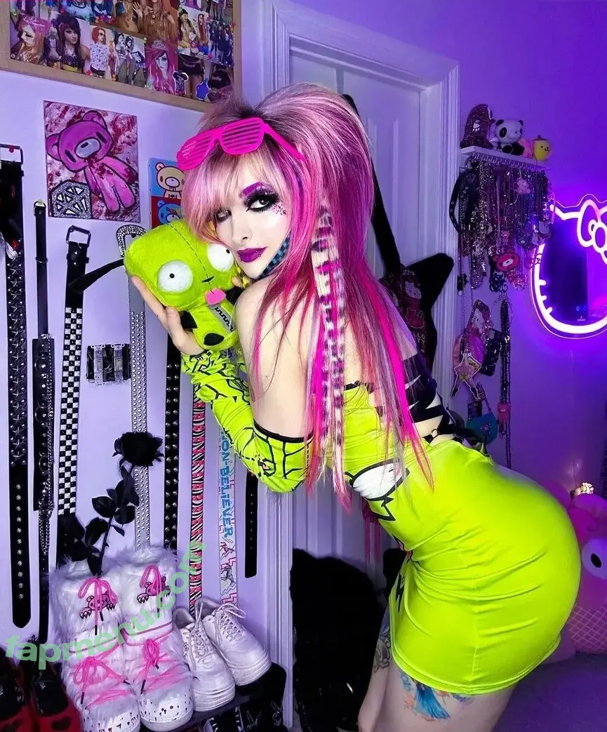 Roxy Katrina nude photo #0070 (trashmob)