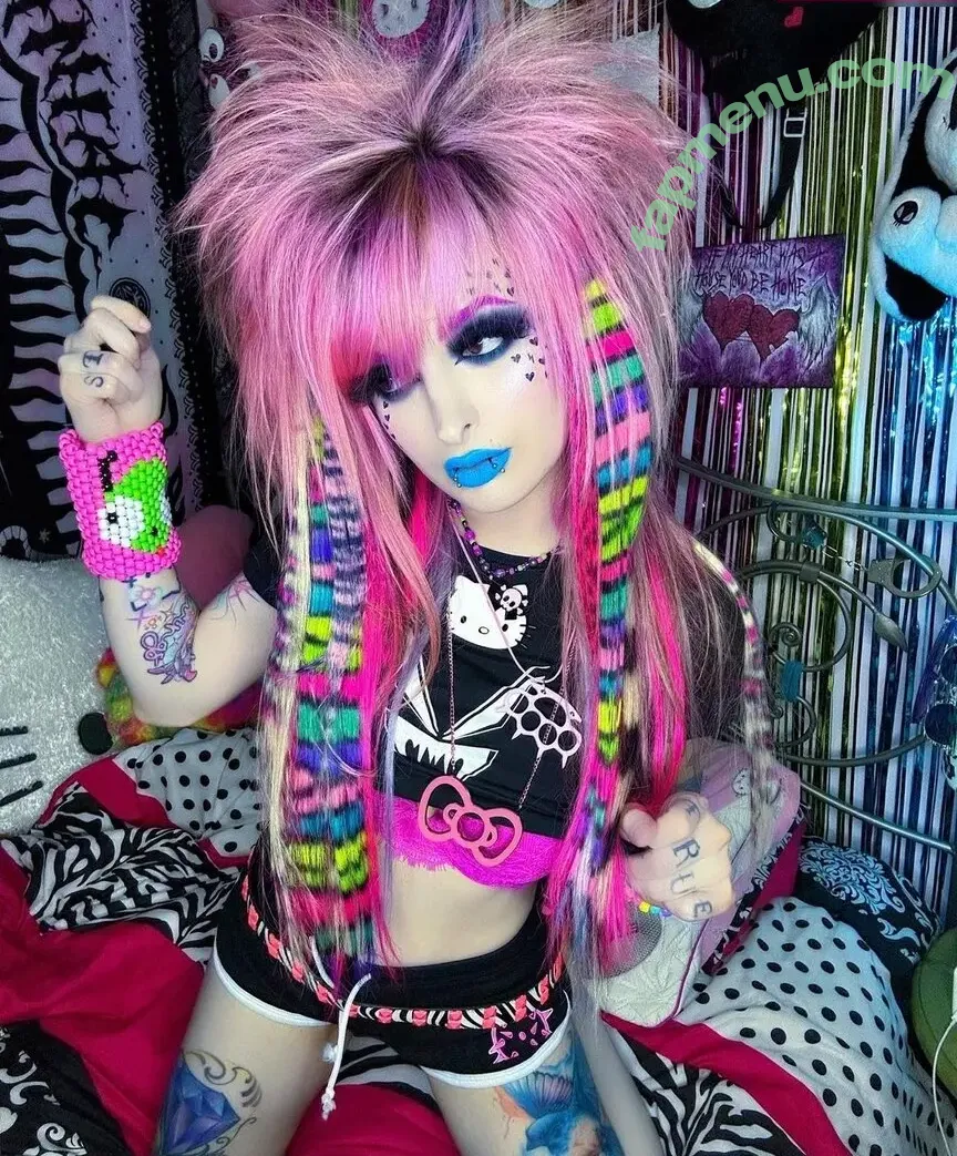 Roxy Katrina nude photo #0071 (trashmob)