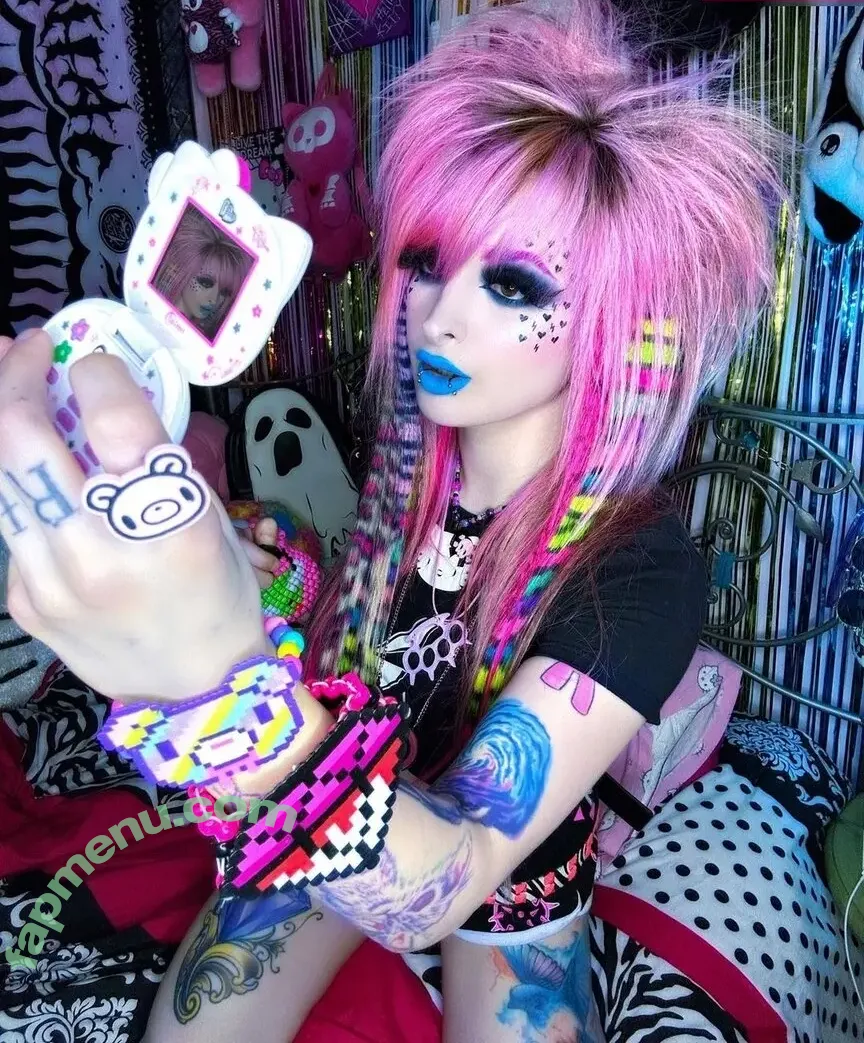 Roxy Katrina nude photo #0073 (trashmob)