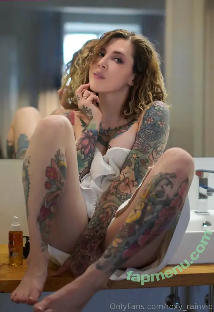 roxy_rainvip nude photo #0034 (Roxy Rain VIP / roxy.rain.official)