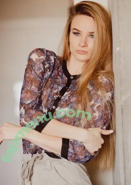 Roxy Shaw nude photo #0214 (roxyshaw / roxyshawww)