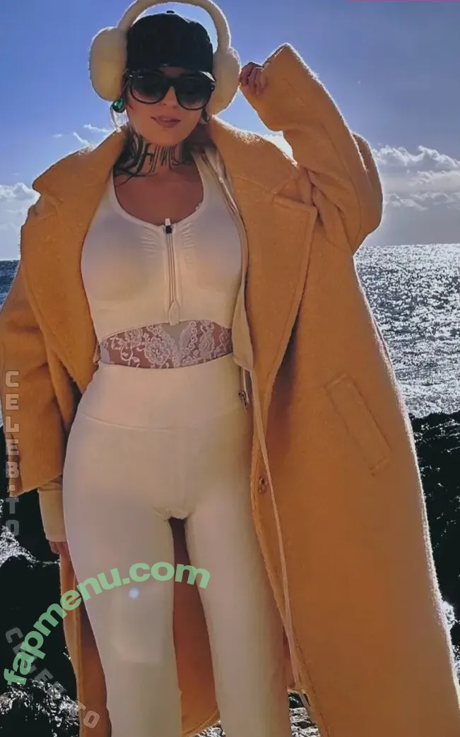 Roxy_Wayne nude photo #0109 (roxywayne)