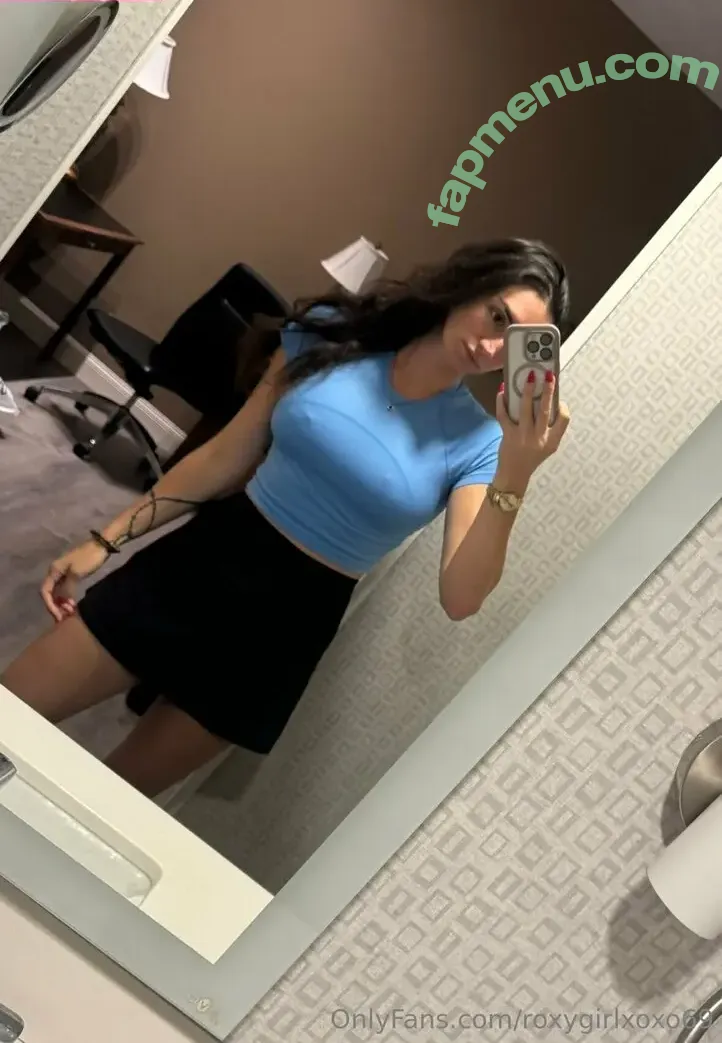 roxygirlxoxo69 nude photo #0006 (roxygirlxoxo69)