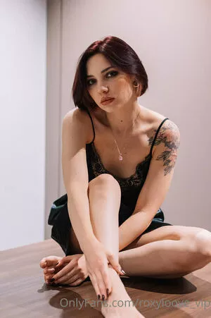 roxyloove_vip / mayberoxy nude photo #0527
