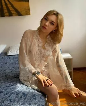 roxyloove_vip / mayberoxy nude photo #1004