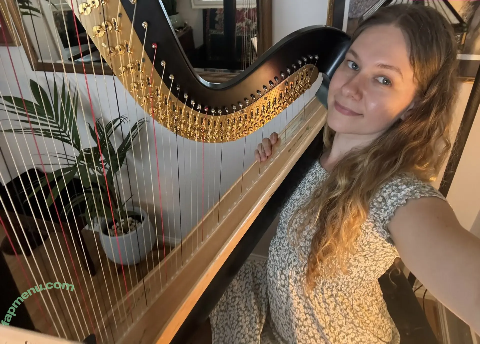 RoxyTall nude photo #0105 (RoxyTall)