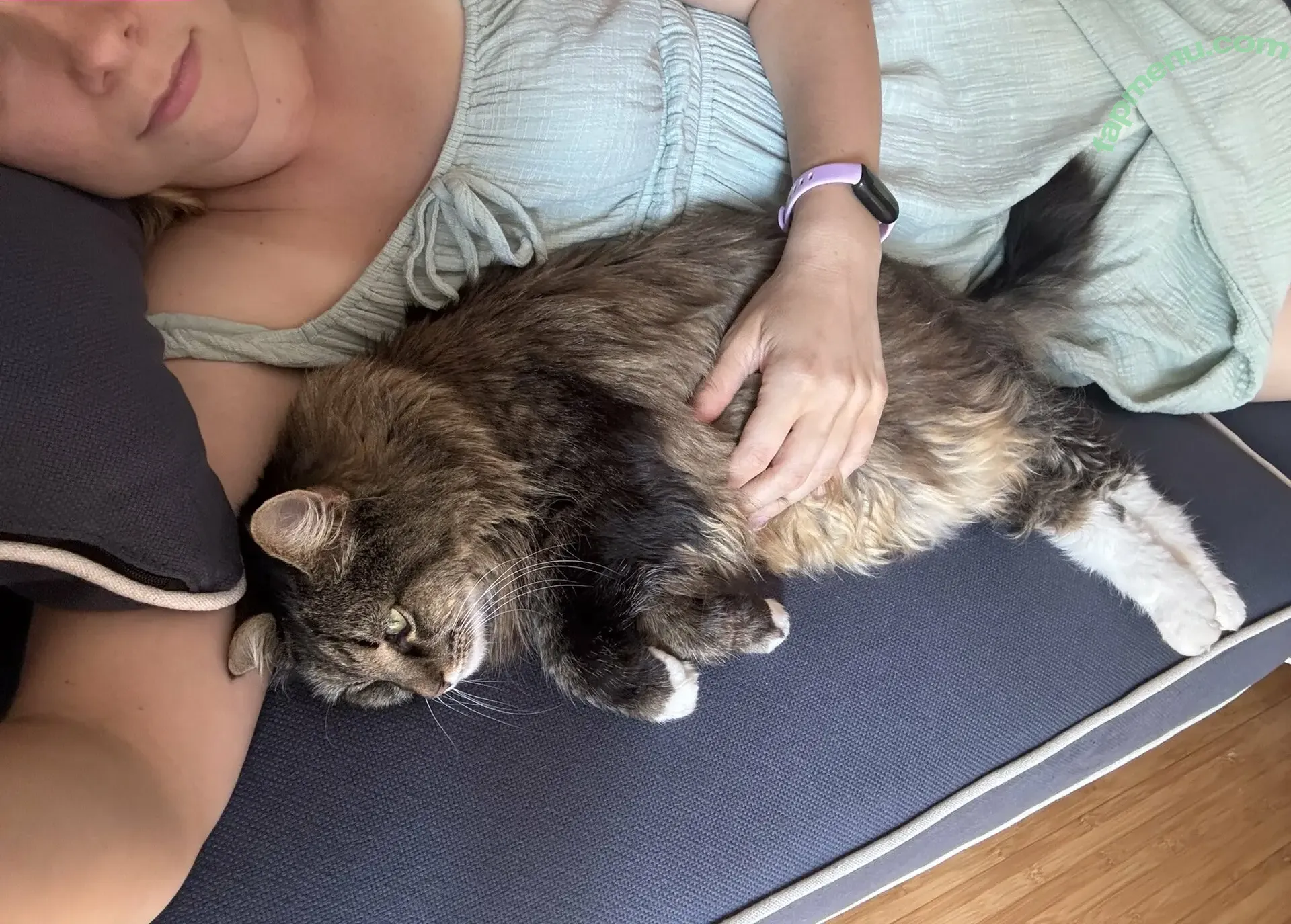 RoxyTall nude photo #0106 (RoxyTall)