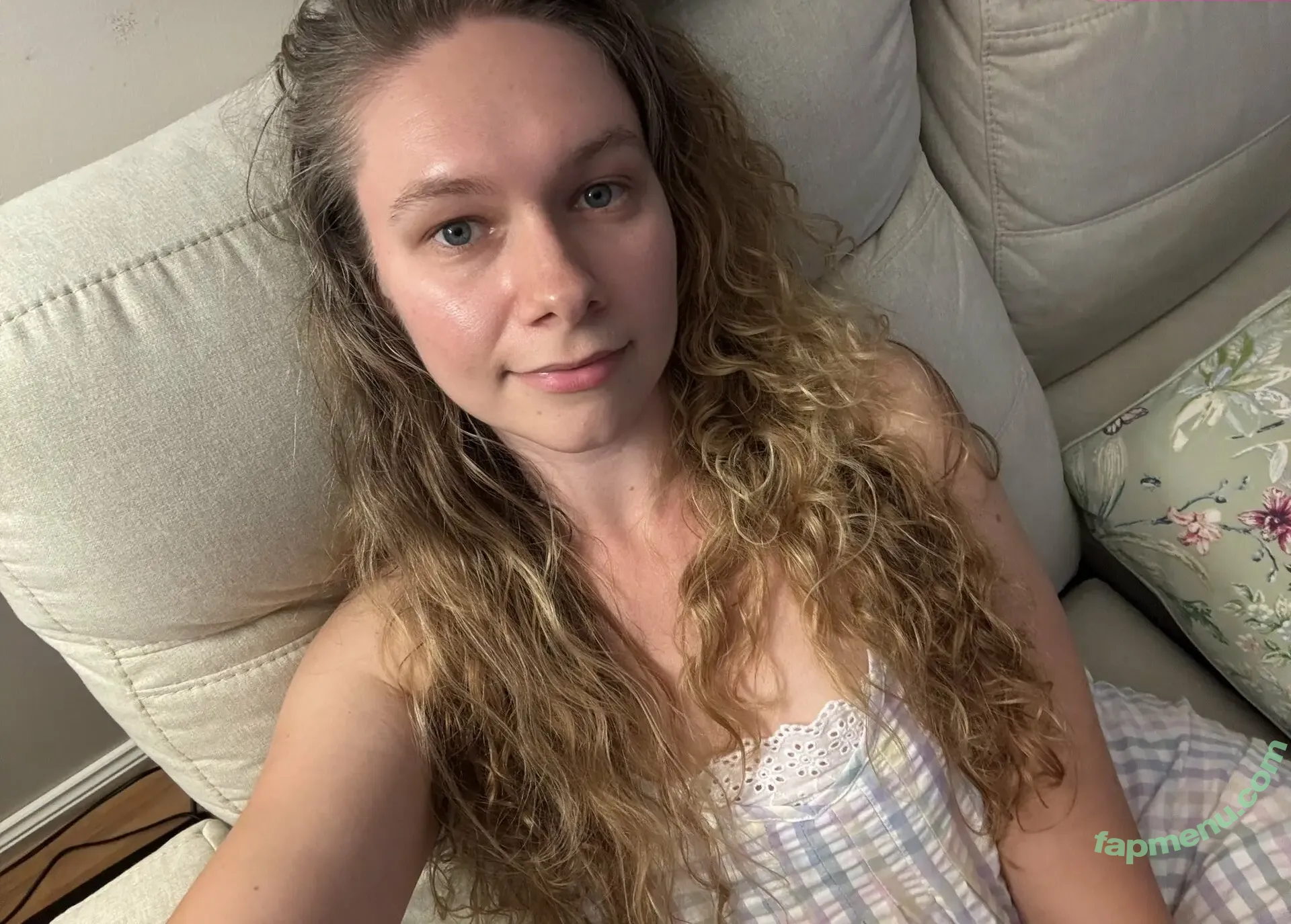 RoxyTall nude photo #0112 (RoxyTall)