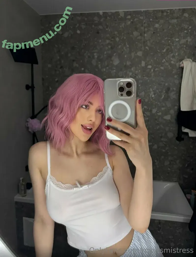 roxytsmistress nude photo #0008 (roxytsmistress)