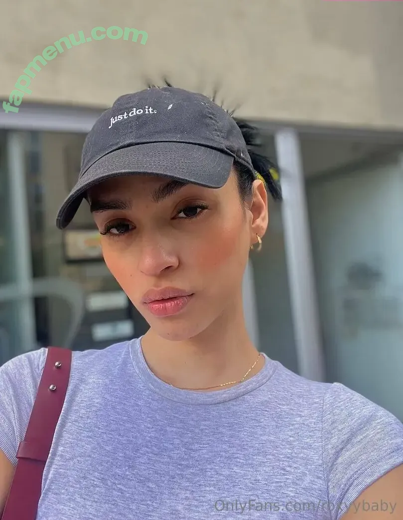 roxyybaby nude photo #0041 (roxybabytv)