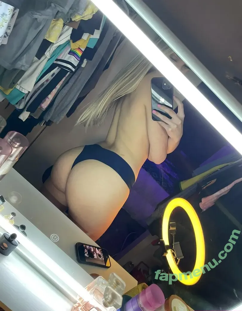 royalpapayafree nude photo #0009 (theroyalpapaya)
