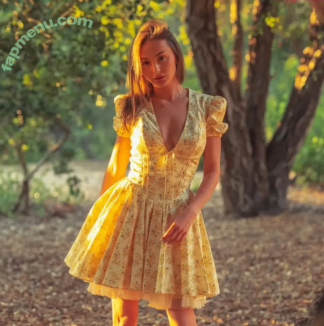 Royalwednesday nude photo #0054 (Rio Sage / RioSage_ / riosage)