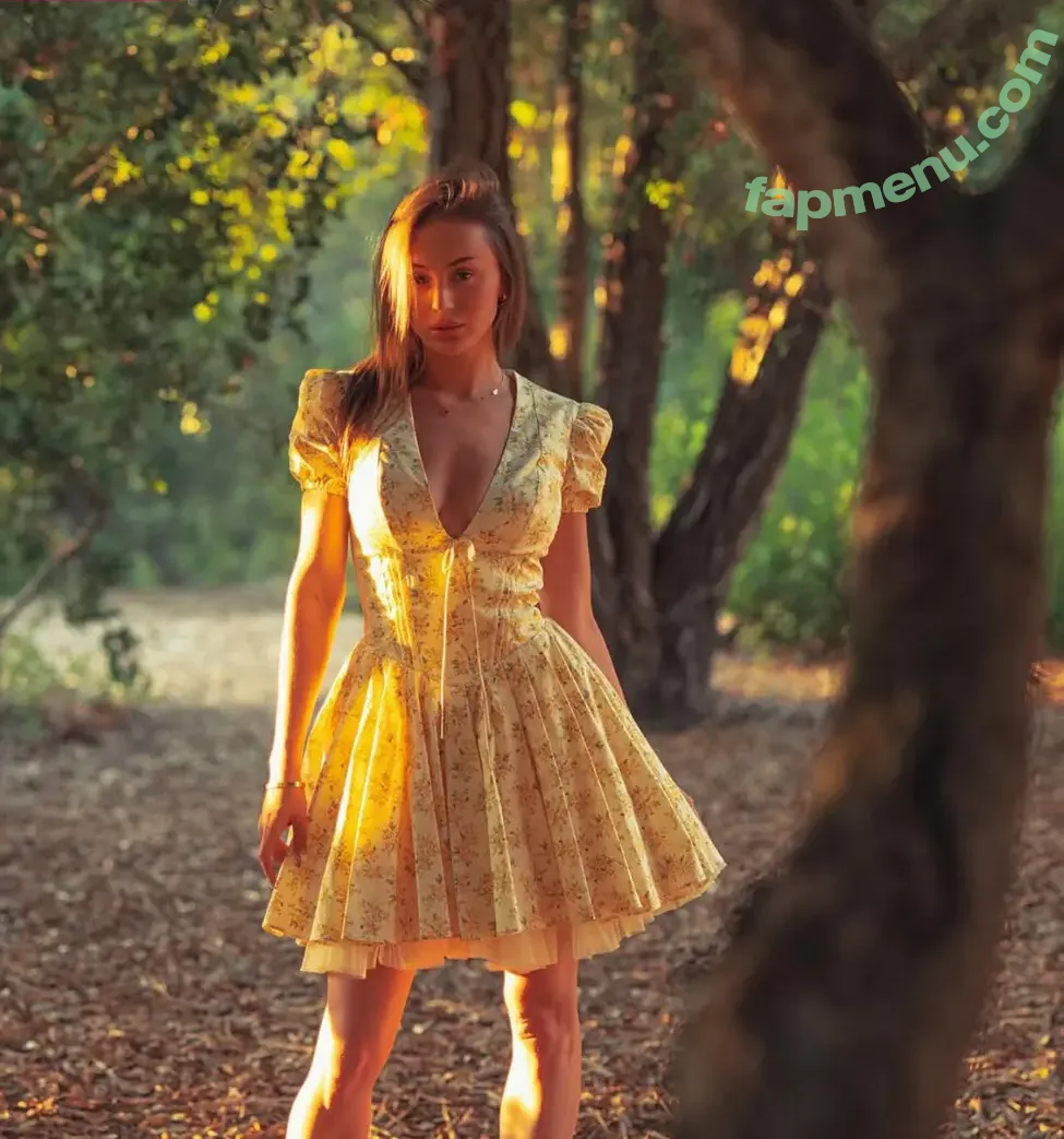 Royalwednesday nude photo #0055 (Rio Sage / RioSage_ / riosage)