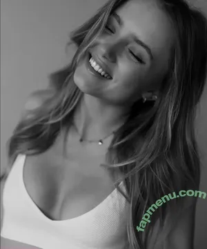 Róża Tomkiewicz / ratomkiewicz / tomkiewiczroza nude photo #0024