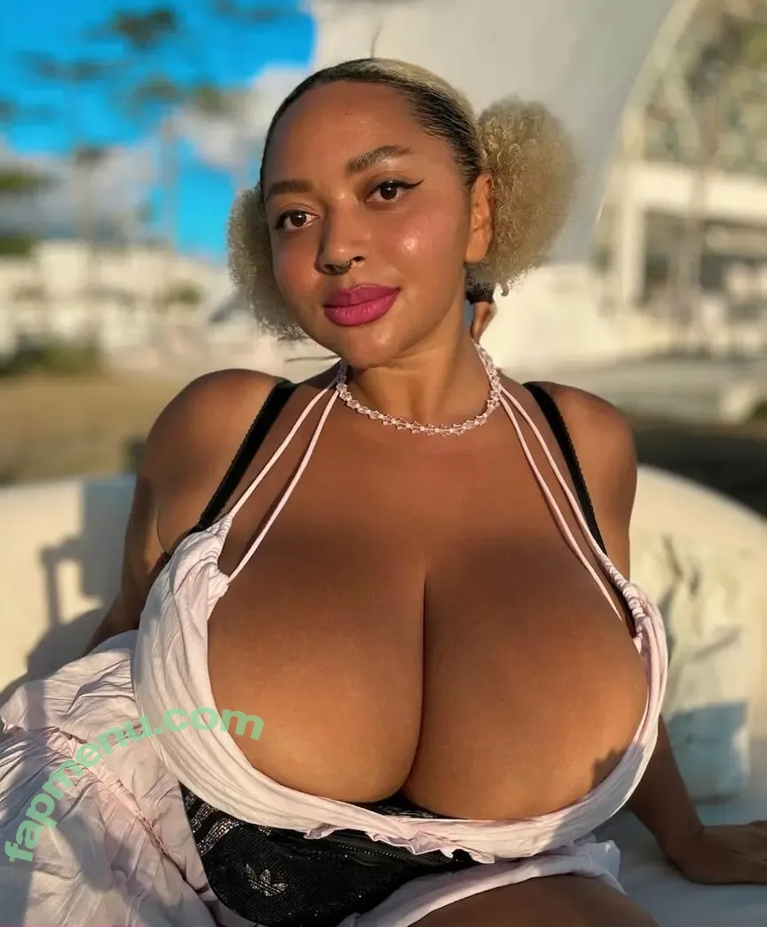 Roza Vasilishina nude photo #0025 (rozavasilishina / vasilisachudesnaya)