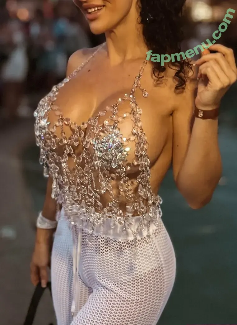 rozyomallorca_free nude photo #0024 (rozyo_music)